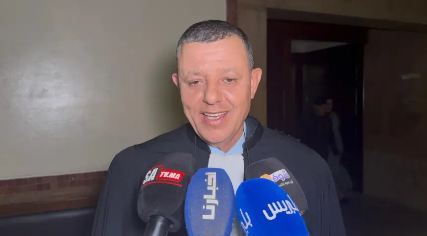 أمين رياض يفجرها أمام المحكمة بشهادة جريئة… والدفاع يكشف من كان يقود السيارة لحظة الحادث