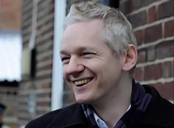 إسقاط «قضايا جنسية» عن مؤسس ويكيليكس