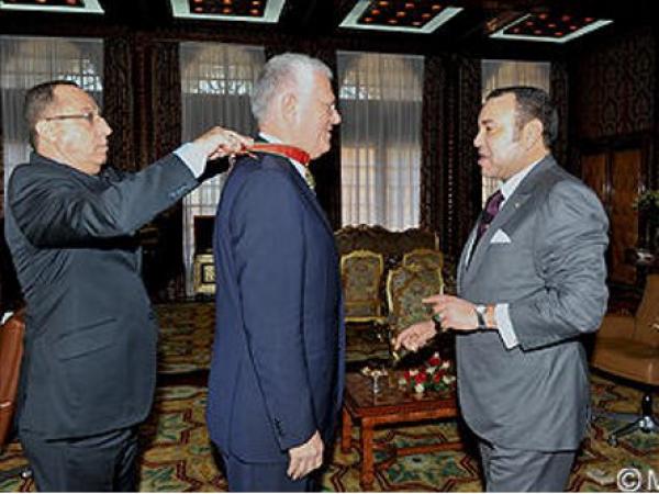 بنهيمة يفكك شركة \'الخطوط الملكية المغربية\' في صمت 