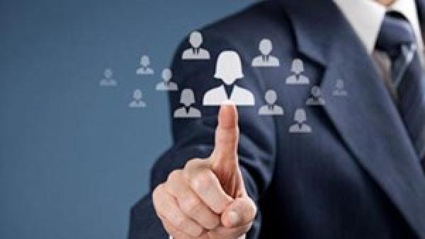 أكسفورد: وسائل التواصل الاجتماعي لا تزيد الأصدقاء