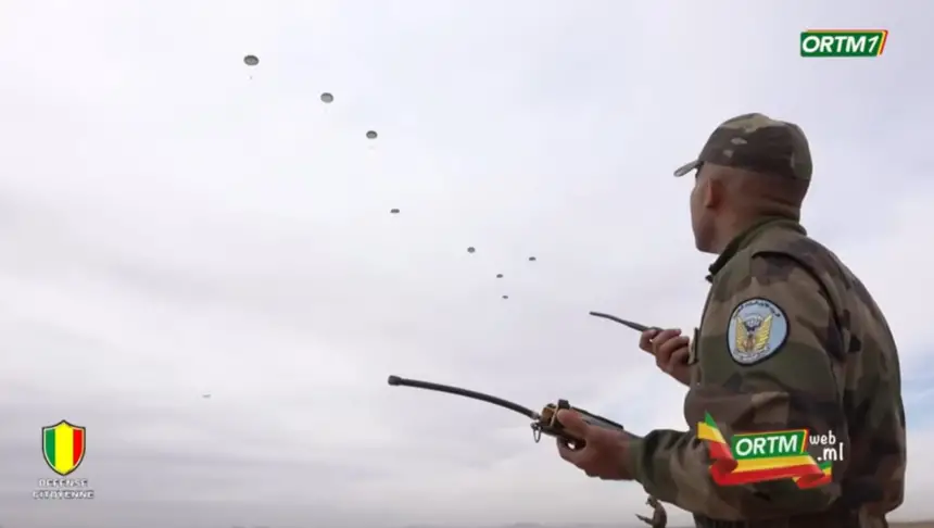 المغرب يشرف على تدريب القوات الخاصة المظلية في مالي