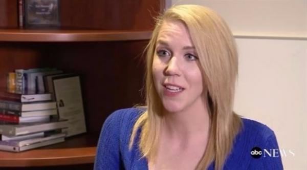  حصلت جينيفر بيتيش على إكرامية غير متوقعة قيمتها 1000 دولار (ميرور) 