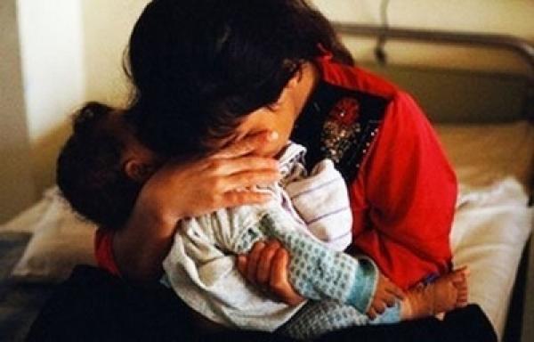 المجتمع المغربي في خطر....أزيد من 80 طفل يولدون يوميا بالزنا