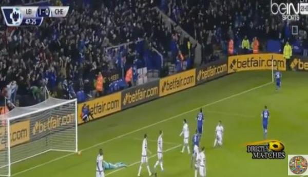 الجزائري رياض محرز يسجل هدفا عالميا ضد تشيلسي