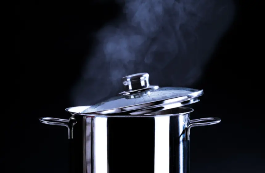 سحب أواني طهي من الأسواق الأمريكية إثر تلوث خطير مرتبط بالتوحد والسرطان