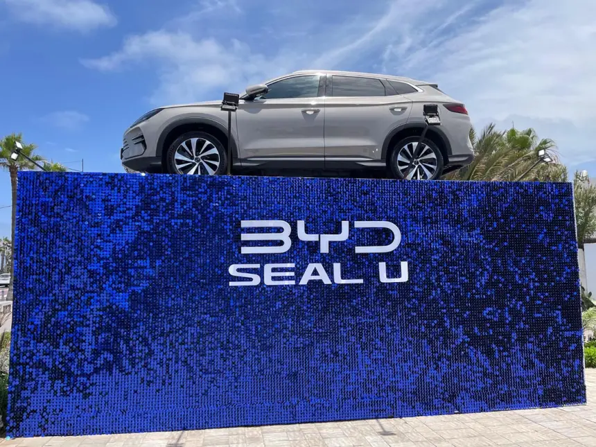 تسونامي صيني يهز سوق السيارات بالمغرب.. BYD تكتسح الصدارة وتطيح بكبار المصنعين