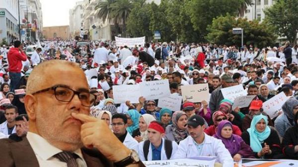 "بنكيران" يقصف الأساتذة المتعاقدين بسبب إضراباتهم وهذا ما قاله