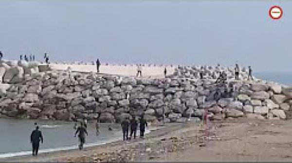 الأمن يطارد "أطفال حراكة" كانوا في إنتظار الفانطوم بمدينة الفنيدق