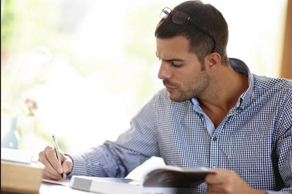 علماء: الرجال أذكى من النساء!