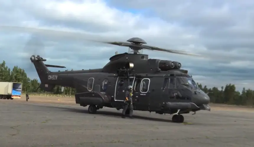 إيصال مساعدات غذائية عبر المروحيات للساكنة المحاصرة بالمياه بدوار درقاوة – العروسيين، جماعة الحوافات