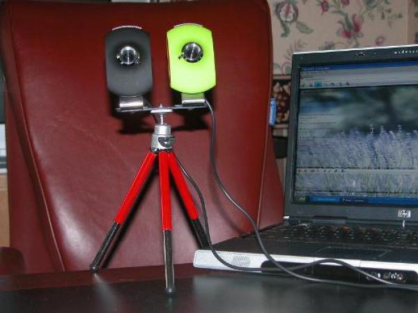 كيف أصبح أولياء الأمور بوادي زم يشجعون أبناءهم على البحث عن ضحايا "الويب كام" و ابتزازهم ماديا