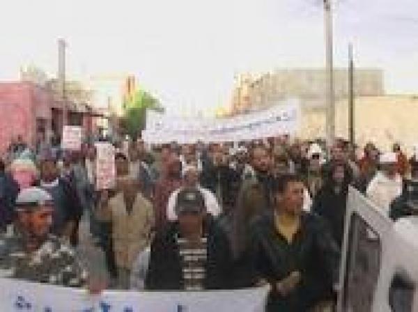 ساكنة القصبة بمراكش:\"الشعب يريد إسقاط دارالضو\"