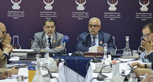 عاجل .. حزب العدالة والتنمية يحصل على 10 حقائب وزارية