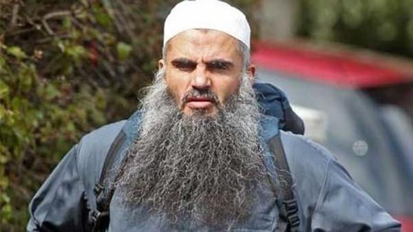 أبوقتادة يحض أمير "داعش" على الانضواء تحت "النصرة"