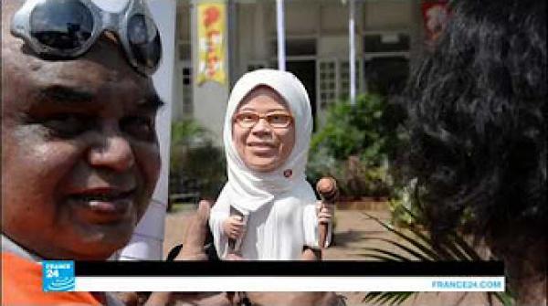 حليمة يعقوب.. أول رئيسة مسلمة في سنغافورة