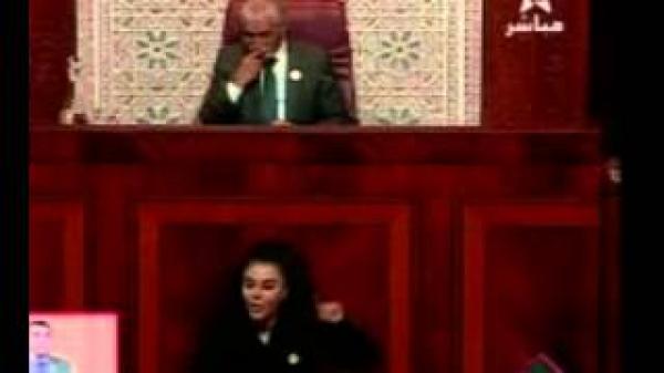 بشرى برجال: وزيركم المختار محتار ووزيركم في التعليم العالي عاشق ولهان لزوجته الفرنسية