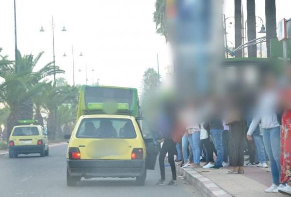 باشا مدينة سطات يعتبر التسعيرة المفروضة من أصحاب الطاكسيات غير قانونية ويتوعدهم بإجراءات صارمة(وثيقة)