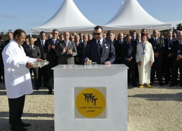 مؤسسة محمد الخامس للتضامن تتلقى هبة مالية بقيمة عشرة ملايين دولار