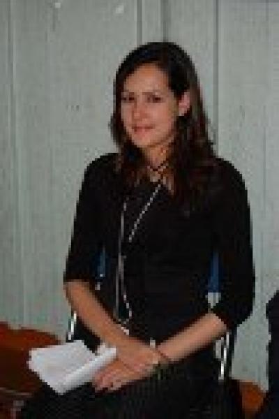 كيف تظن بالأبناء خيرا إذا نشأوا بحضن السافلات 