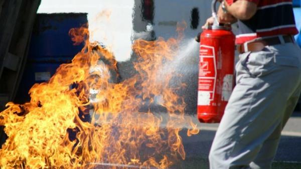 تطور محزن في قضية إضرام طالب النار في جسده بسطات