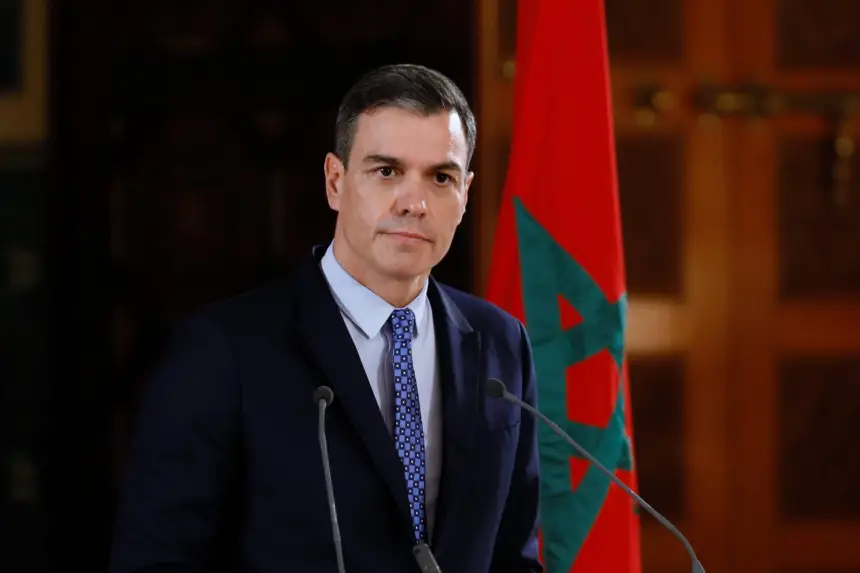 رغم تشبث إسبانيا بدعمها لمغربية الصحراء.. النظام الجزائري يرضخ للأمر الواقع ويستقبل سانشيز معلناً فشل سنوات من "الضغط الاقتصادي"