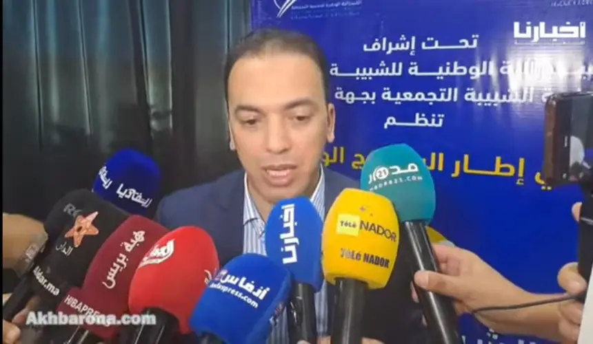 السعدي يوجه انتقادات نارية لخطاب زعماء بعض الأحزاب..ويؤكد: المغاربة جراو عليهم عبر صناديق الاقتراع