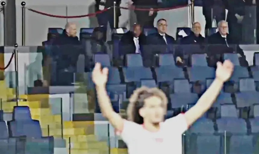 لقجع وموتسيبي يتابعان مباراة تونس ومالي بمركب محمد الخامس بالدار البيضاء