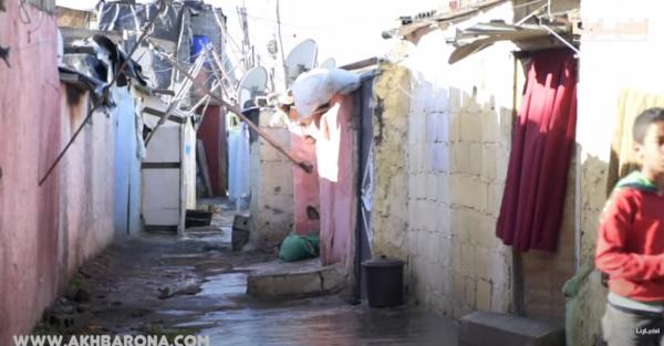 حالتهم كتبكي: أزيد من 1300 أسرة بالصخيرات تعيش ظروفا لا إنسانية والمتضررين يتوعدون المنتخبين