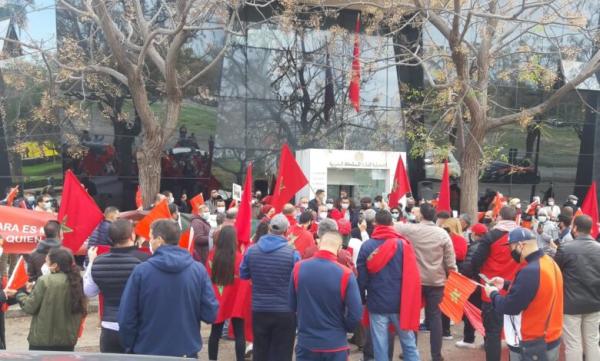 الجالية المغربية بفالنسيا تدين الممارسات الاستفزازية لـ "البوليساريو"