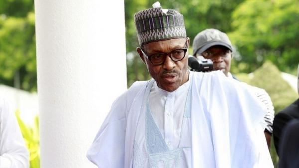 الرئيس النيجيري يتلقى تهديدات من زوجته