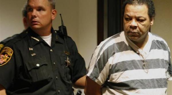 أمريكي يعترف باغتصاب أكثر من 100 جثة