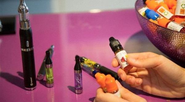 دراسة: السجائر الإلكترونية بنكهة الكرز أكثر الأنواع خطراً