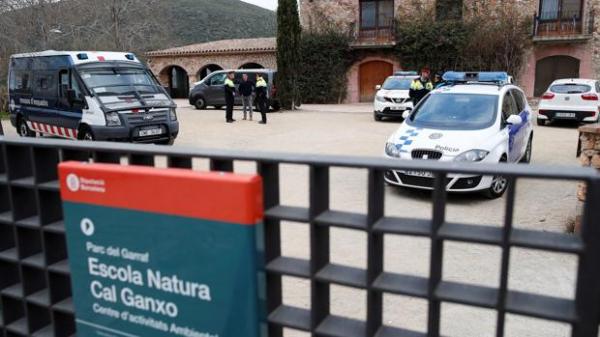 مركز لإيواء القاصرين ببرشلونة يتعرض لهجوم من طرف أشخاص ملثمين