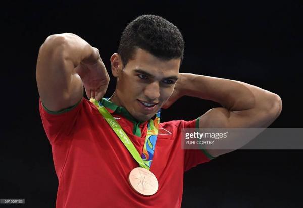 الملاكم المغربي محمد ربيعي يتخذ هذا القرار بعد الغاء نزاله الإحترافي الأول