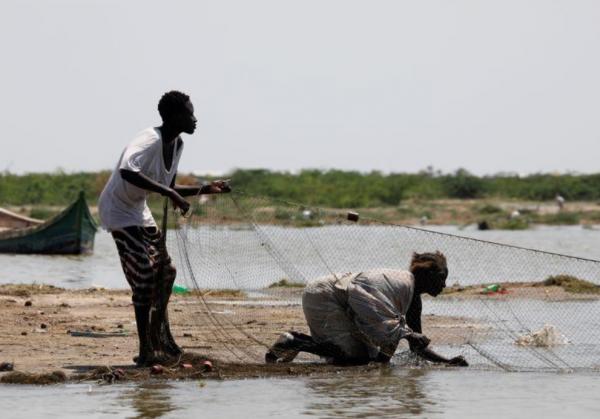 الصيادون في كينيا يشكون تناقص الأسماك بسبب سد إثيوبي ضخم