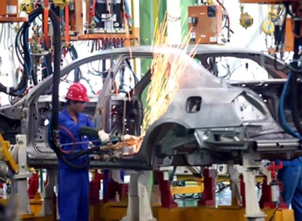 الإنتاج الصناعي يرتفع خلال شهر أبريل الماضي