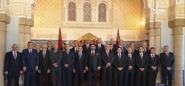 الملك محمد السادس يستقبل رئيس الحكومة وأعضاء حكومته في صيغتها الجديدة
