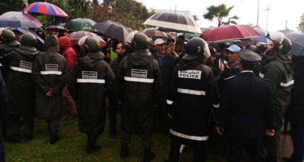 ولاية أمن البيضاء تخرج عن صمتها بخصوص استخدام القوة ضد حاملي الشهادات