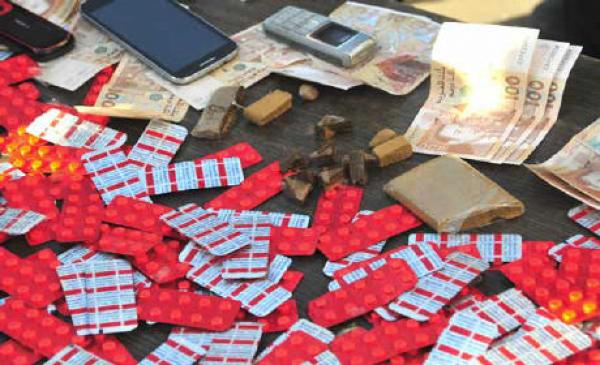 الرباط .. القبض على أربعة أشخاص في حملة على مروجي المخدرات و  الأقراص المهلوسة 