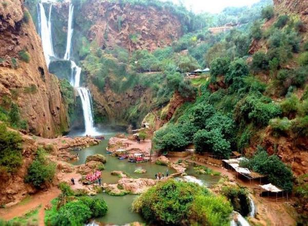 رحلة سياحية لمجموعة من الأصدقاء تتحول إلى فاجعة بأزيلال..