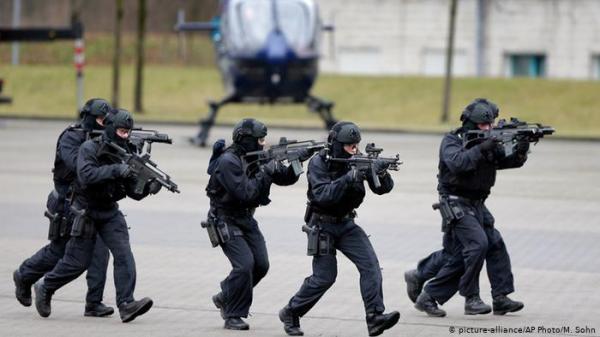 ألمانيا : توقيف ثلاثة أشخاص للاشتباه بإعدادهم لهجوم إرهابي