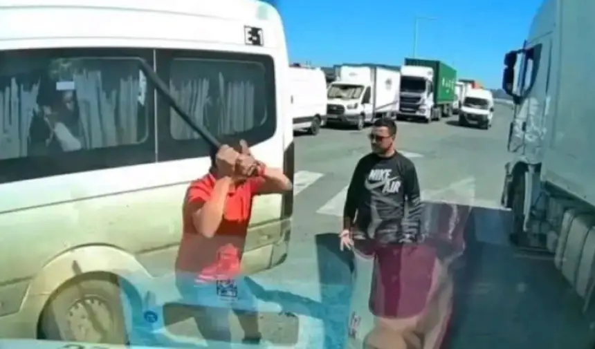 جنايات القنيطرة تضرب بيد من حديد.. 15 سنة سجناً نافذاً للمعتدي على "سائق الشاحنة" بالمنطقة الحرة