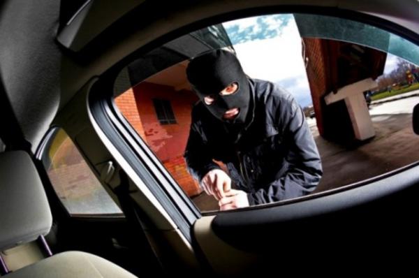 خطير جدا...عصابة بمارتيل تستخدم حيلة غير مسبوقة لسرقة سيارات المواطنين