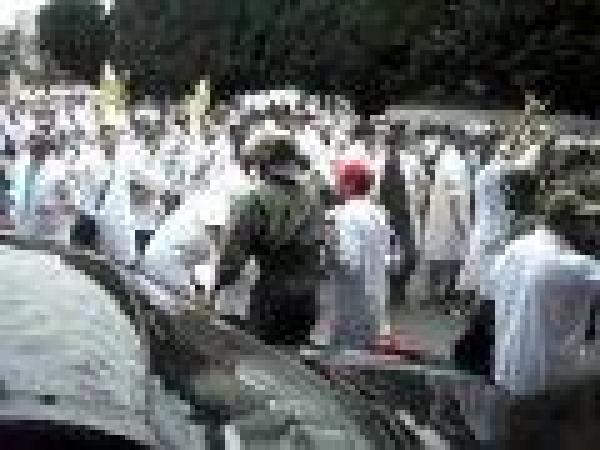 تدخل أمني عنيف في حق الأطباء 25 ماي 2011