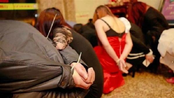 تدخل فرقة الأخلاق العامة على مستوى إحدى الشقق بطنجة يكشف عن مفاجأة صادمة