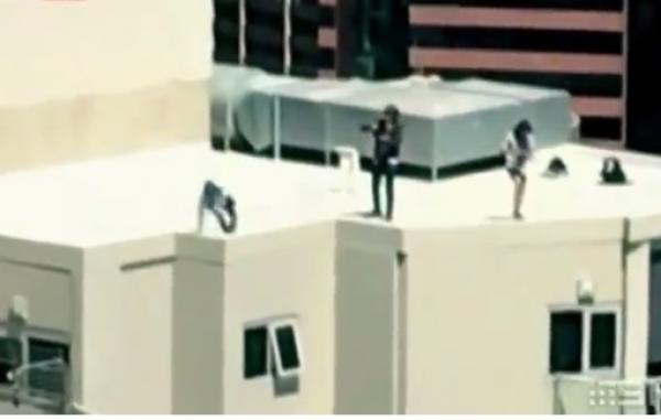 بالفيديو: "روف توبينغ" آخر صرعات التواصل الاجتماعي