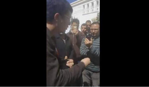 مواطن من الريف للوالي اليعقوبي : حنا عايشين بالحشيش و الأمن خاصو يبعد علينا