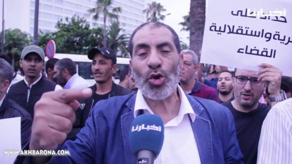 تعليق ناري لمصطفى البراهمة حول الاحكام الثقيلة الصادرة في حق معتقلي الريف