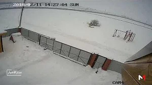 كاميرا ترصد لحظة سقوط طائرة الركاب الروسية قرب موسكو