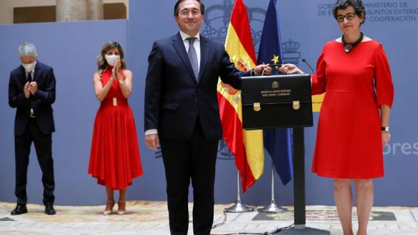 وزير الخارجية الإسبانية الجديد يقصف سابقته "لايا" بخصوص طريقة إدارتها للأزمة مع المغرب